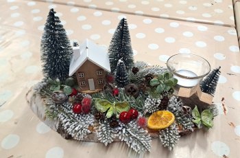 Vianočné aranžmány na dreve